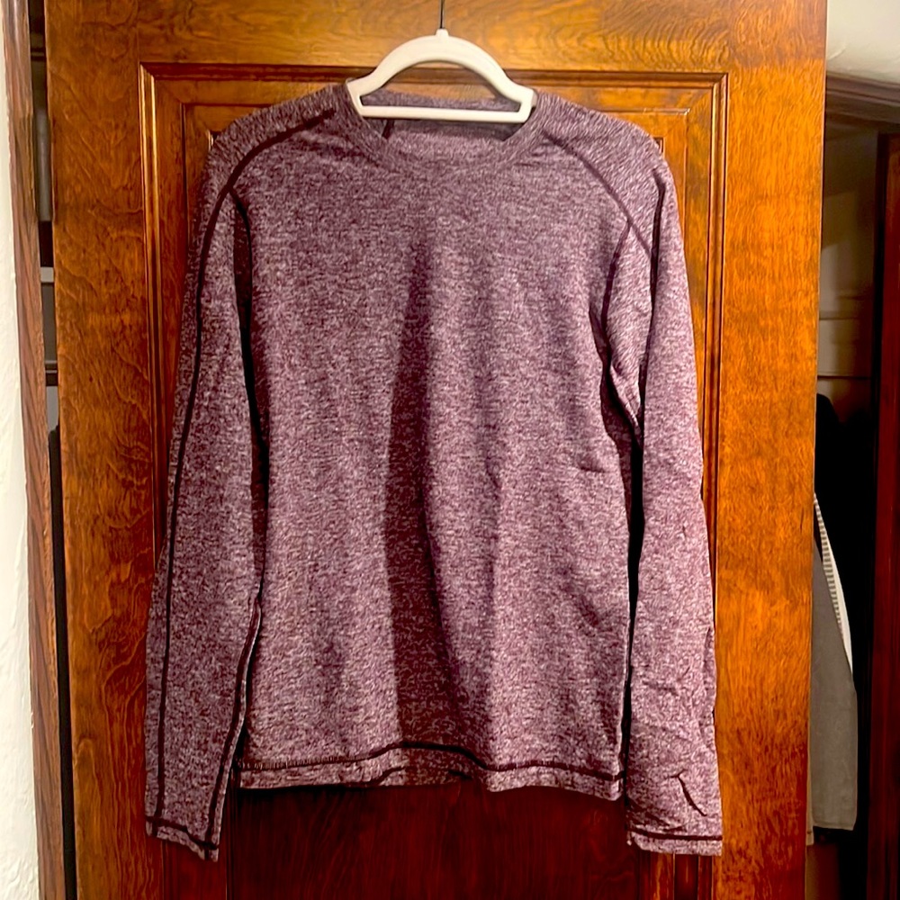 Medium purple lulu lemon men’s long sleeve